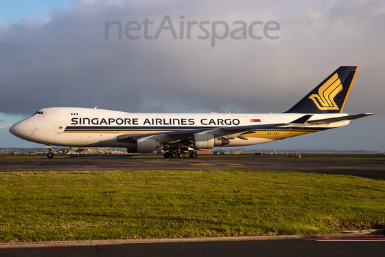 Singapore Airlines Cargo Boeing 747-412F (9V-SFI) at  Auckland - International, New Zealand