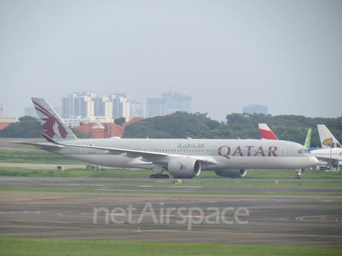 Qatar Airways Airbus A350-941 (A7-ALX) at  Jakarta - Soekarno-Hatta International, Indonesia