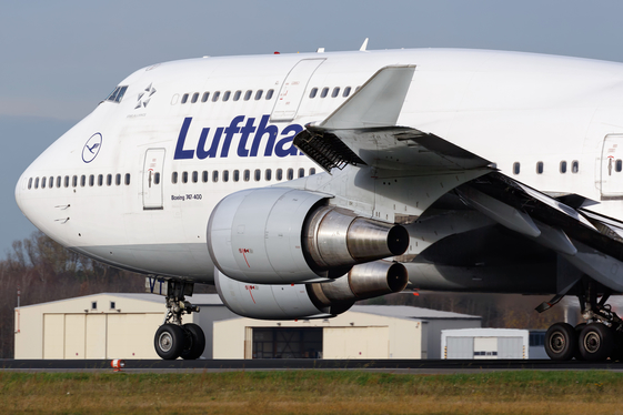 Lufthansa Boeing 747-430 (D-ABVT) at  Berlin - Tegel, Germany