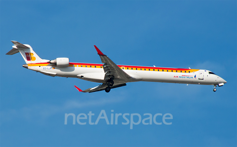 Iberia Regional (Air Nostrum) Bombardier CRJ-1000 (EC-LJR) at  Madrid - Barajas, Spain