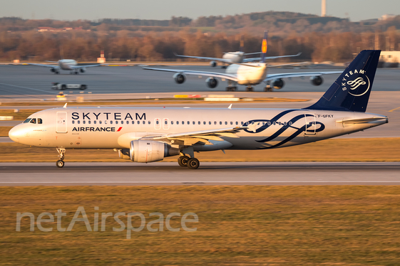 Air France Airbus A320-211 (F-GFKY) at  Munich, Germany