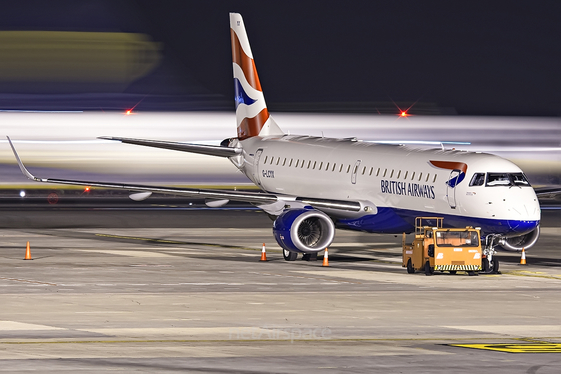 British Airways (CityFlyer) Embraer ERJ-190SR (ERJ-190-100SR) (G-LCYX) at  Tenerife Sur - Reina Sofia, Spain