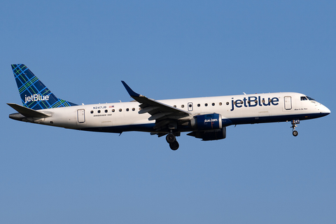 JetBlue Airways Embraer ERJ-190AR (ERJ-190-100IGW) (N247JB) at  New York - John F. Kennedy International, United States