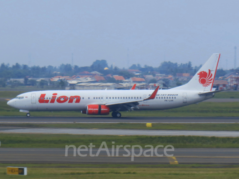 Lion Air Boeing 737-9GP(ER) (PK-LHR) at  Jakarta - Soekarno-Hatta International, Indonesia