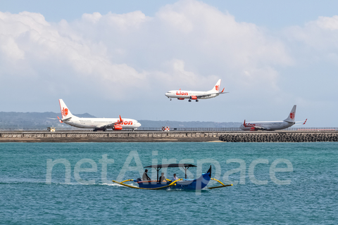 Lion Air Boeing 737-9GP(ER) (PK-LKM) at  Denpasar/Bali - Ngurah Rai International, Indonesia