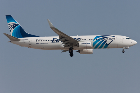 EgyptAir Boeing 737-866 (SU-GEI) at  Dubai - International, United Arab Emirates