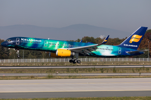 Icelandair Boeing 757-256 (TF-FIU) at  Frankfurt am Main, Germany