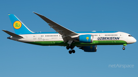 Uzbekistan Airways Boeing 787-8 Dreamliner (UK78705) at  Frankfurt am Main, Germany