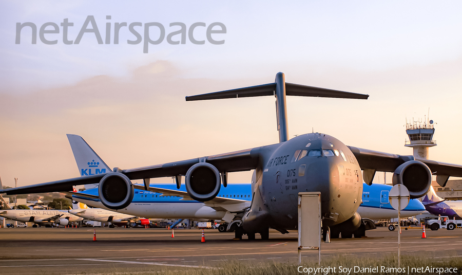 United States Air Force Boeing C-17A Globemaster III (00-0175) | Photo 456875