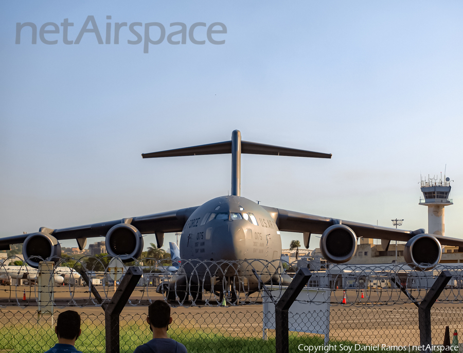 United States Air Force Boeing C-17A Globemaster III (00-0175) | Photo 456876