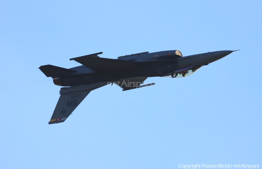 United States Air Force General Dynamics F-16CM Fighting Falcon (00-0221) | Photo 482633