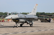 United States Air Force General Dynamics F-16CM Fighting Falcon (00-0221) at  Detroit - Willow Run, United States
