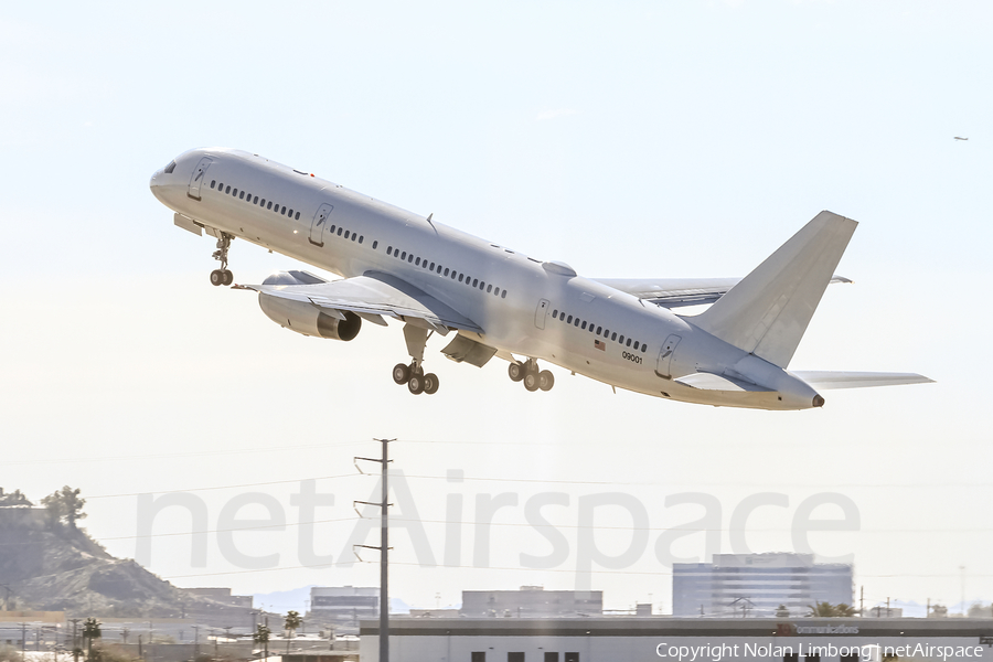 United States Air Force Boeing 757-23A (00-9001) | Photo 426980