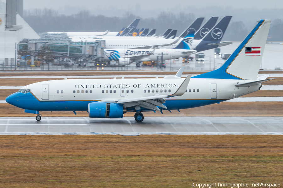 United States Air Force Boeing C-40B Clipper (01-0015) | Photo 672928