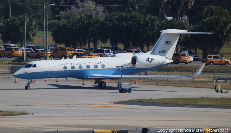 United States Air Force Gulfstream C-37A (01-0028) | Photo 430719