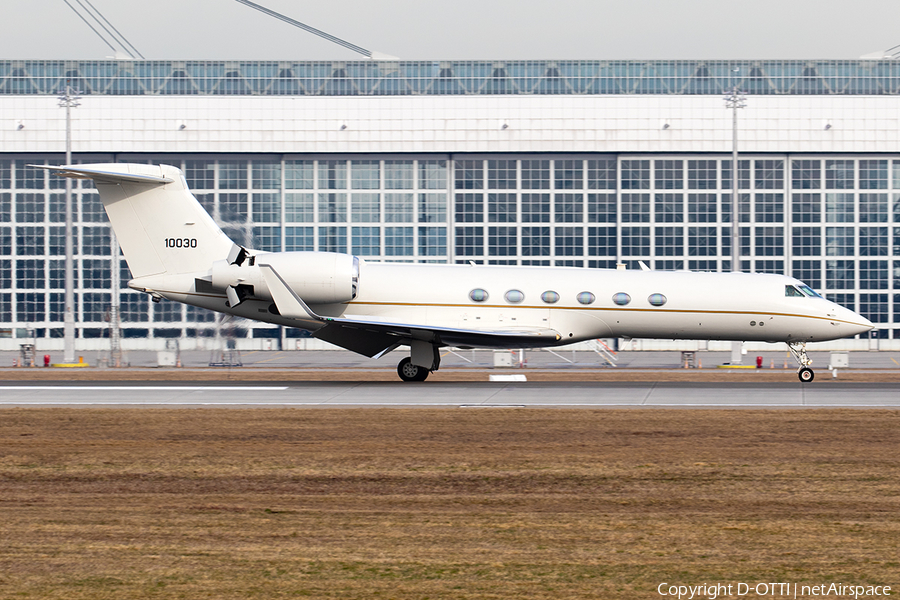 United States Air Force Gulfstream C-37A (01-0030) | Photo 373652