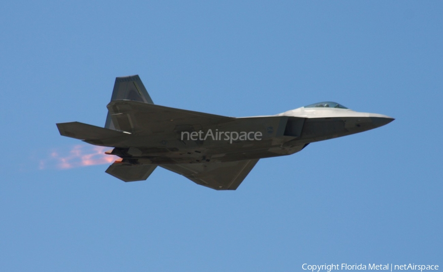 United States Air Force Lockheed Martin / Boeing F-22A Raptor (01-4018) | Photo 451079