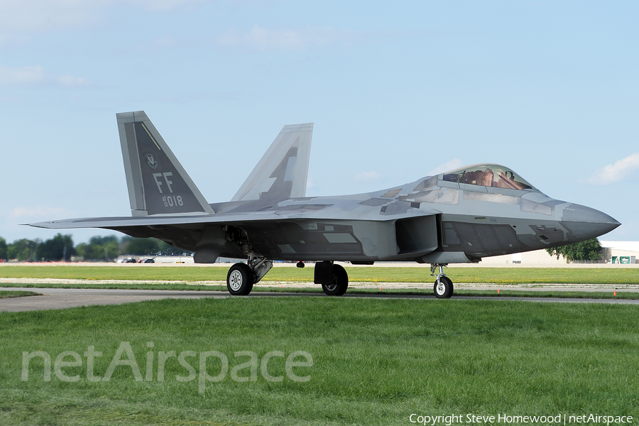United States Air Force Lockheed Martin / Boeing F-22A Raptor (01-4018) | Photo 677835
