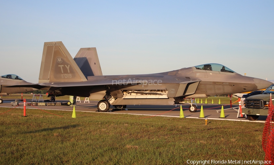 United States Air Force Lockheed Martin / Boeing F-22A Raptor (01-4019) | Photo 312040