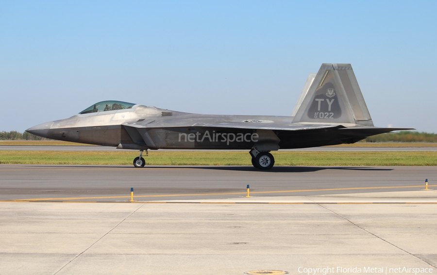 United States Air Force Lockheed Martin / Boeing F-22A Raptor (01-4022) | Photo 303860