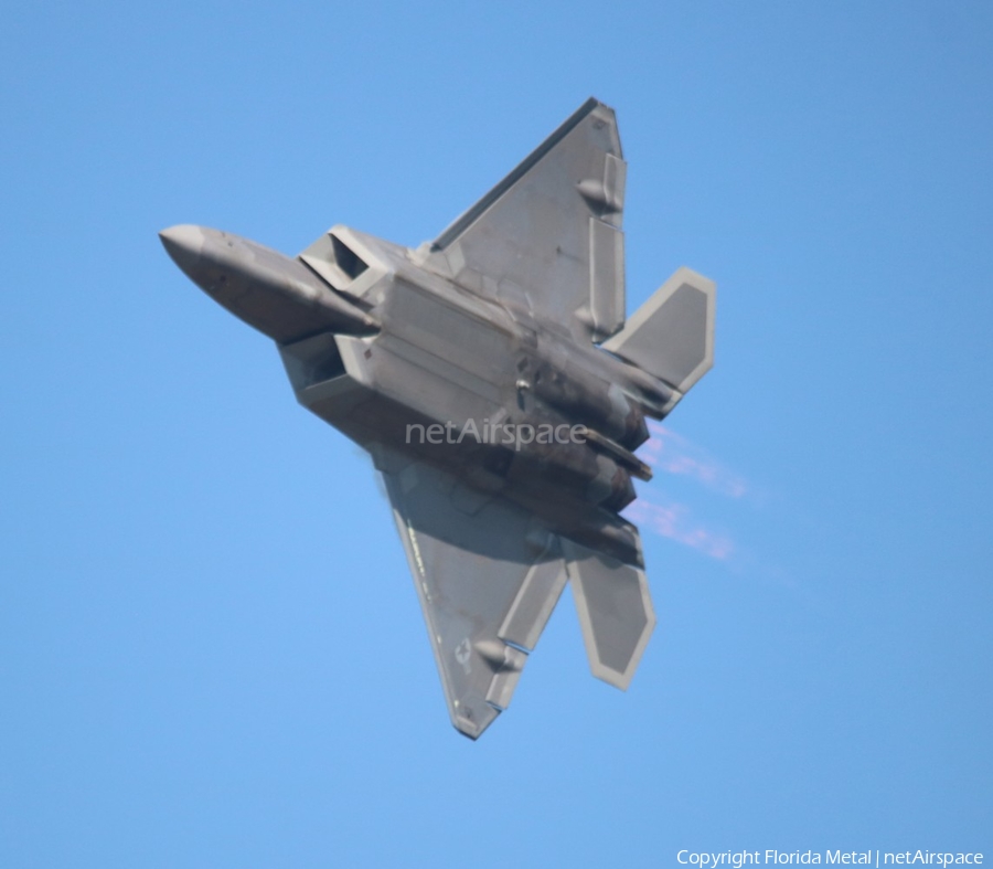 United States Air Force Lockheed Martin / Boeing F-22A Raptor (01-4022) | Photo 452327