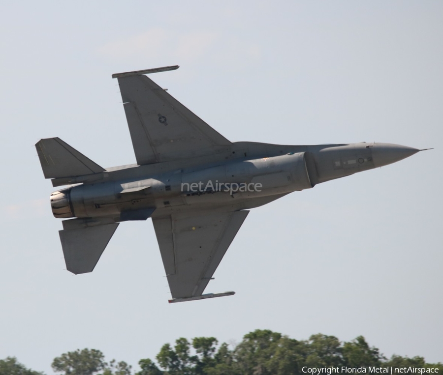 United States Air Force General Dynamics F-16CJ Fighting Falcon (01-7050) | Photo 312097
