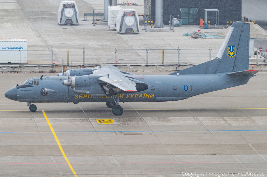 Ukrainian Air Force Antonov An-26 (01) | Photo 681270