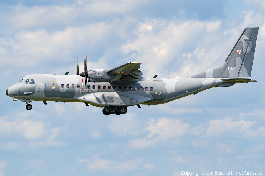 Polish Air Force (Siły Powietrzne) CASA C-295M (014) | Photo 514184