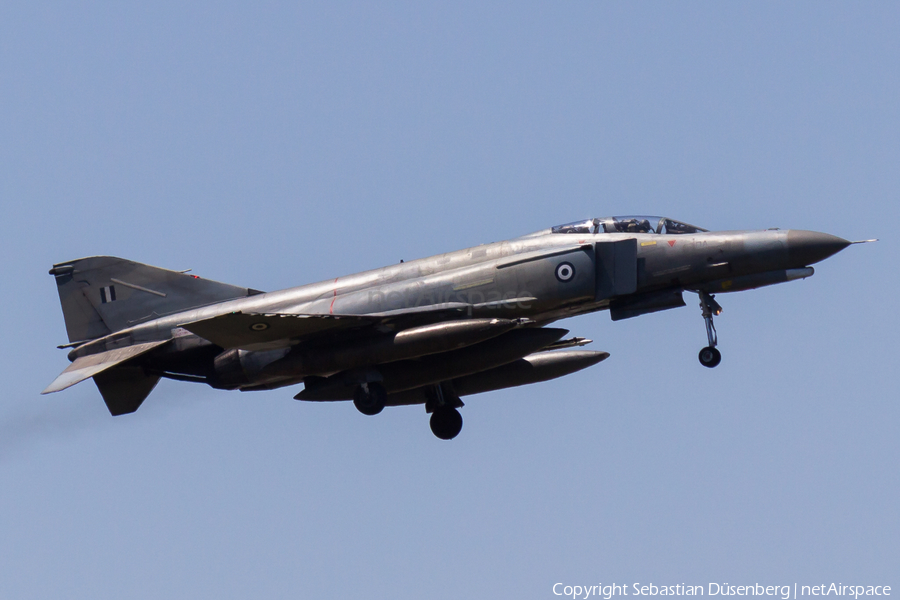 Hellenic Air Force (Polemikí Aeroporía) McDonnell Douglas RF-4E Phantom II (01530) | Photo 184850