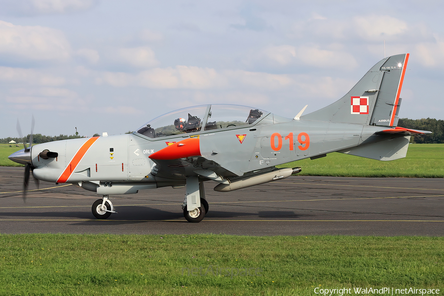 Polish Air Force (Siły Powietrzne) PZL-Okecie PZL-130TC-2 Turbo Orlik (019) | Photo 586304