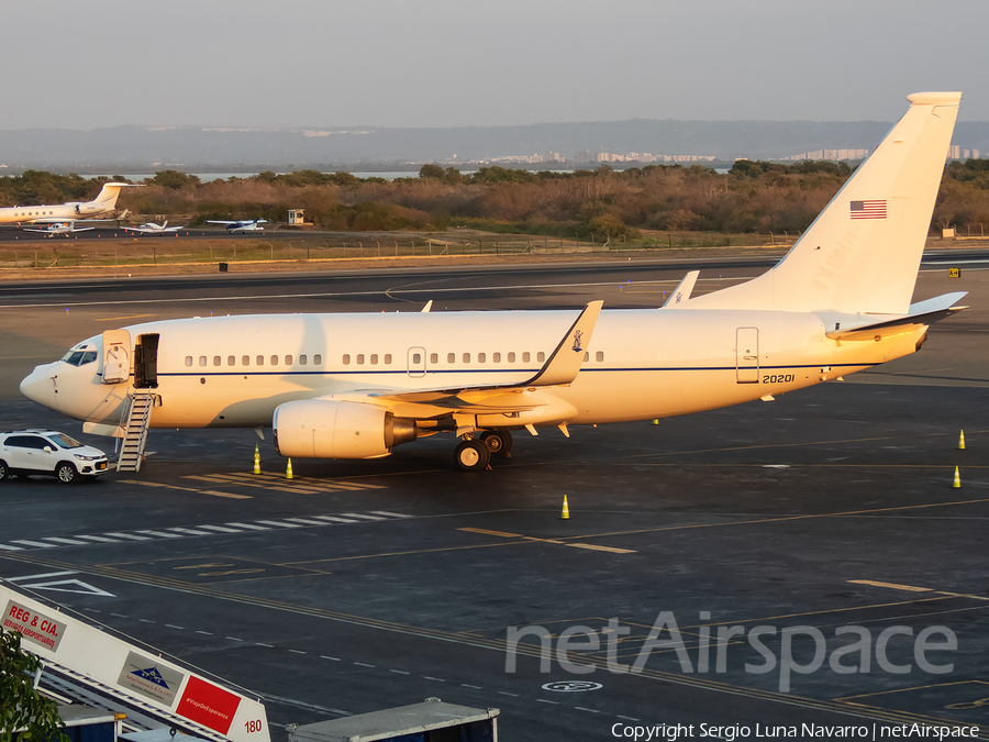 United States Air Force Boeing C-40C Clipper (02-0201) | Photo 315446