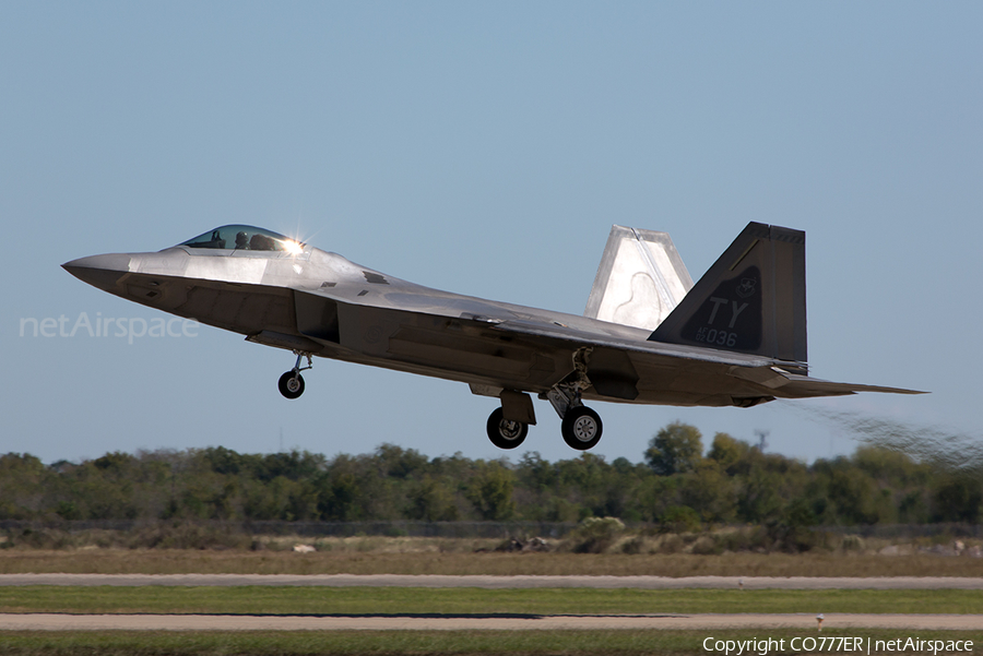 United States Air Force Lockheed Martin / Boeing F-22A Raptor (02-4036) | Photo 13594