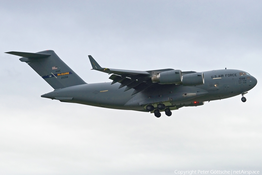 United States Air Force Boeing C-17A Globemaster III (02-1098) | Photo 170579