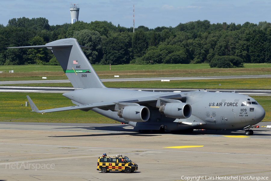 United States Air Force Boeing C-17A Globemaster III (02-1109) | Photo 173869