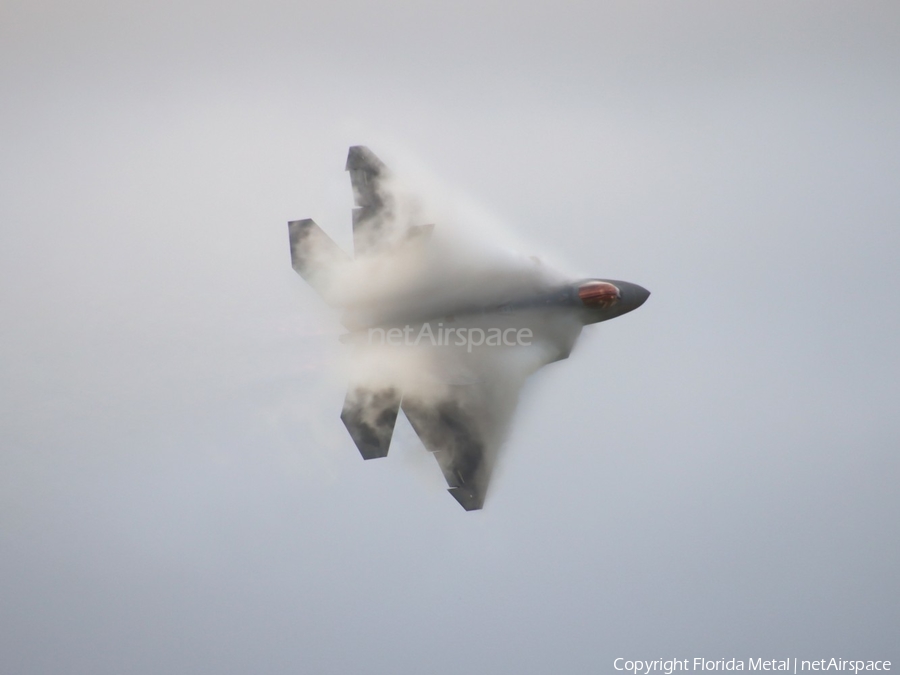 United States Air Force Lockheed Martin / Boeing F-22A Raptor (02-4034) | Photo 645284