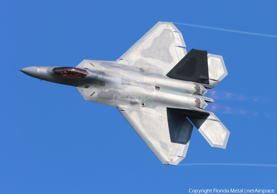 United States Air Force Lockheed Martin / Boeing F-22A Raptor (02-4034) | Photo 645287