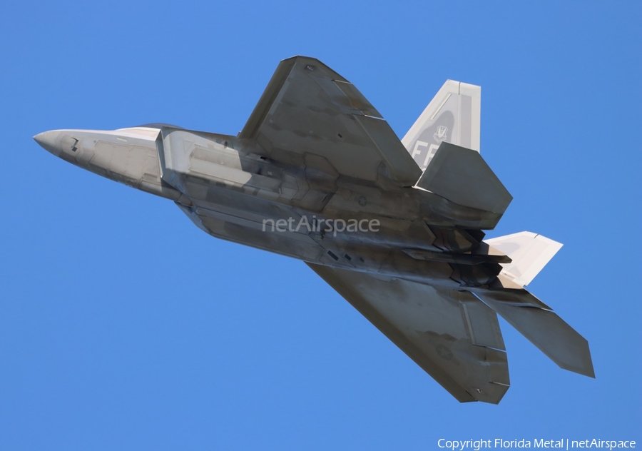 United States Air Force Lockheed Martin / Boeing F-22A Raptor (02-4034) | Photo 645288