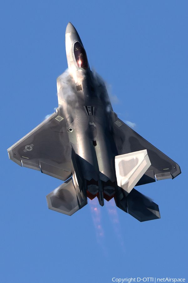 United States Air Force Lockheed Martin / Boeing F-22A Raptor (02-4034) | Photo 661955