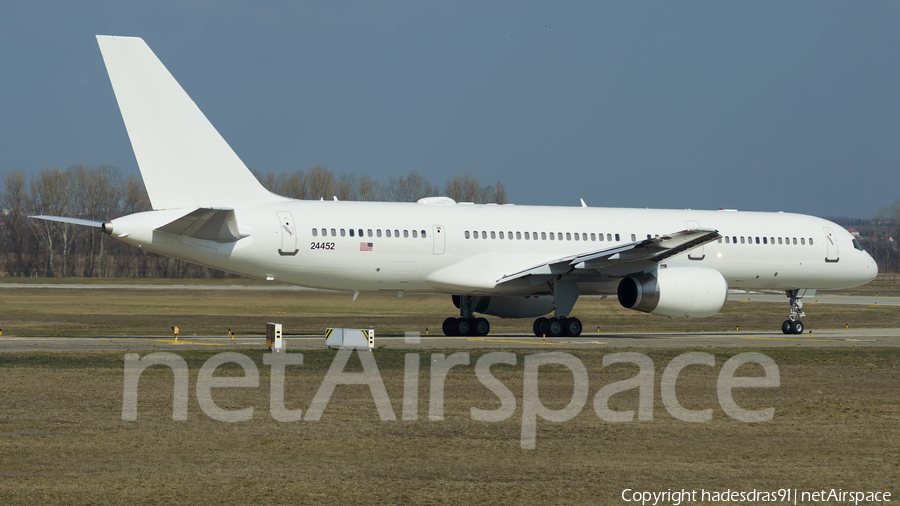 United States Department of Foreign Emergency Support Boeing C-32B (02-4452) | Photo 306847