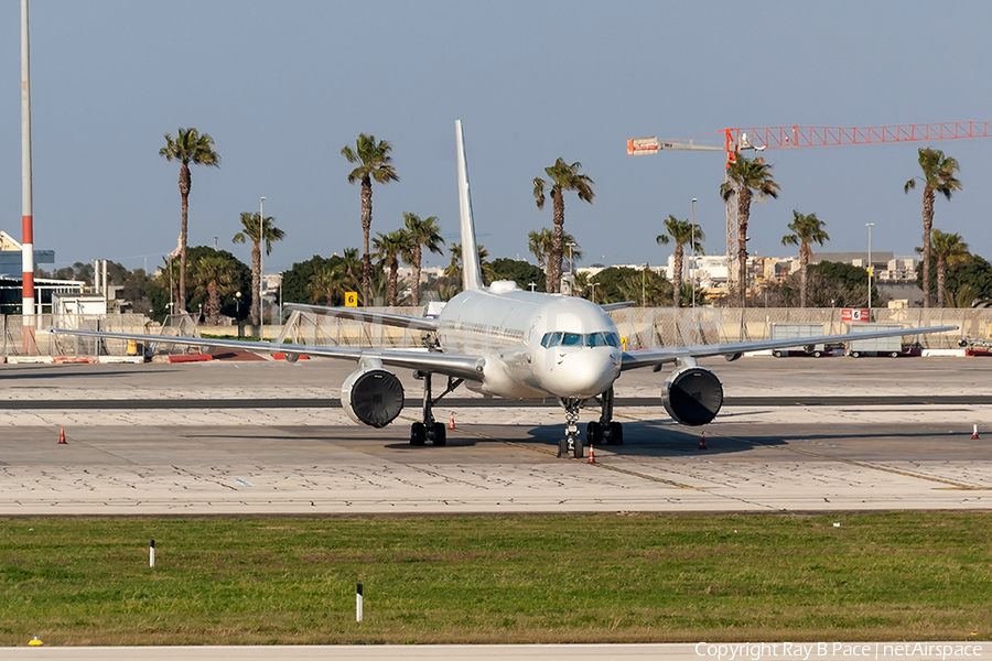 United States Department of Foreign Emergency Support Boeing C-32B (02-4452) | Photo 500697