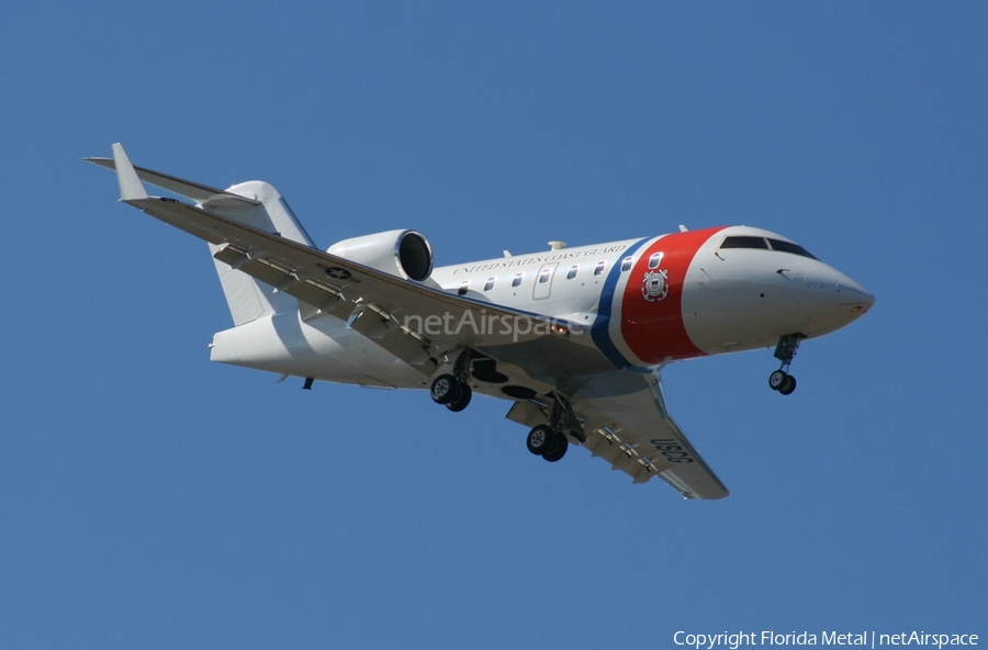 United States Coast Guard Bombardier C-143A Challenger (02) | Photo 451100