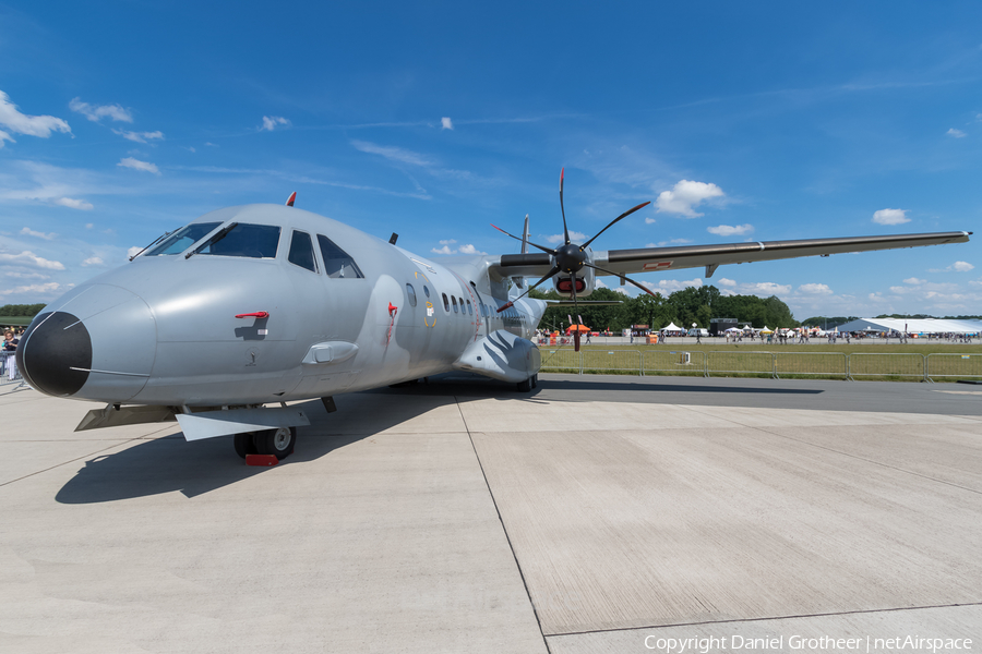 Polish Air Force (Siły Powietrzne) CASA C-295M (023) | Photo 111206