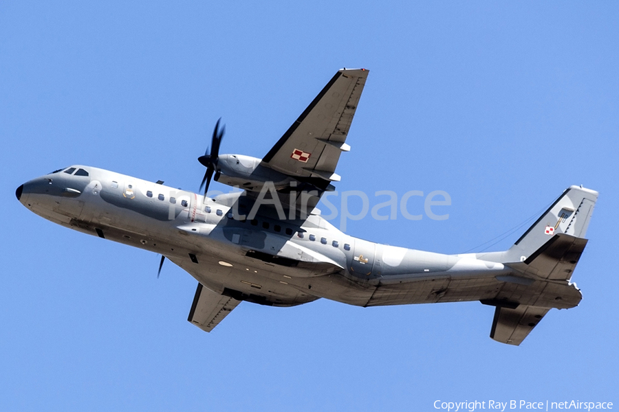 Polish Air Force (Siły Powietrzne) CASA C-295M (025) | Photo 293759