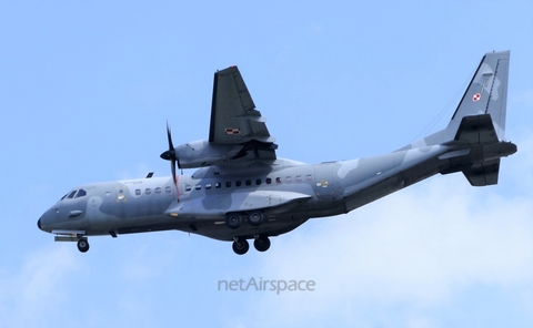 Polish Air Force (Siły Powietrzne) CASA C-295M (027) at  Warsaw - Frederic Chopin International, Poland