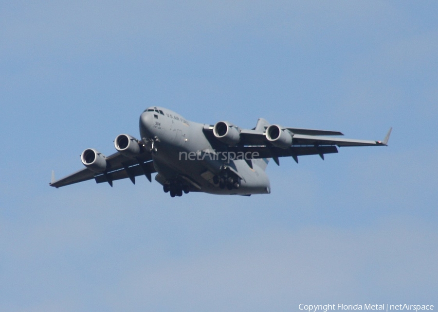 United States Air Force Boeing C-17A Globemaster III (03-3114) | Photo 451114