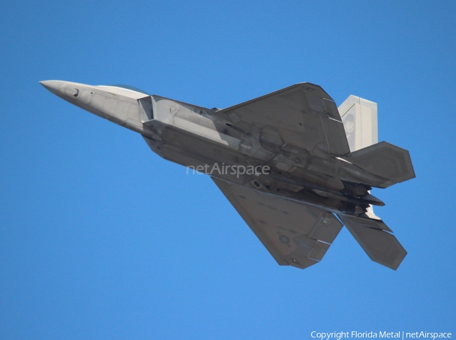 United States Air Force Lockheed Martin / Boeing F-22A Raptor (03-4041) | Photo 452427