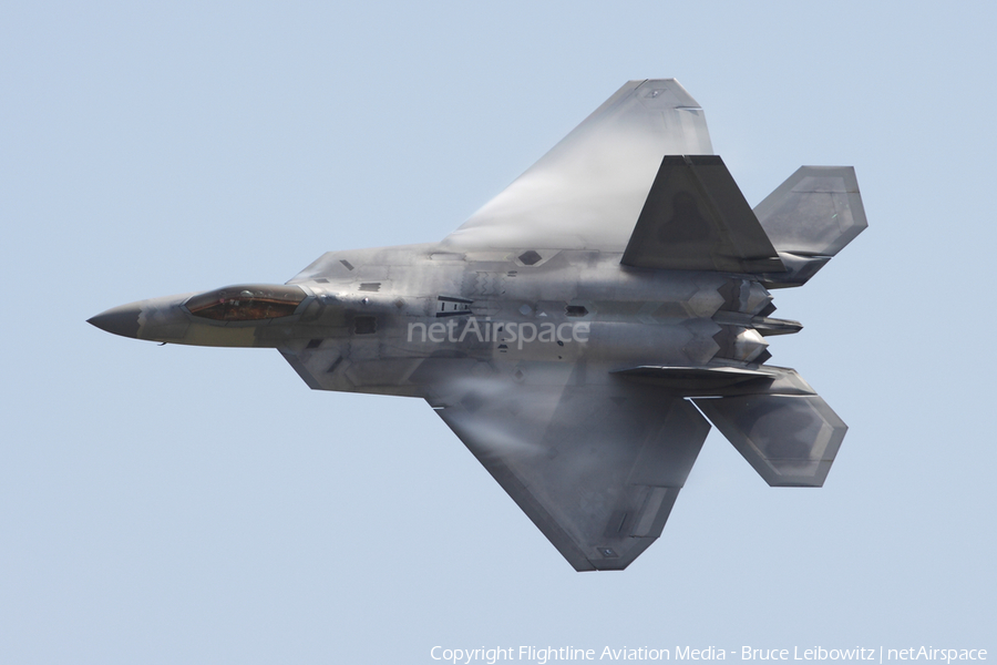 United States Air Force Lockheed Martin / Boeing F-22A Raptor (03-4043) | Photo 81533