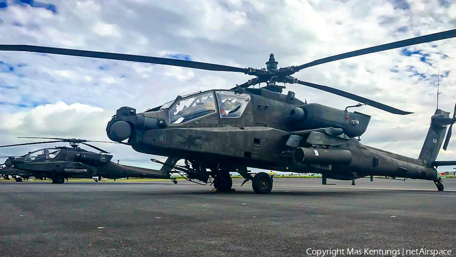 United States Army Boeing AH-64D Apache Longbow (04-05437) | Photo 480976