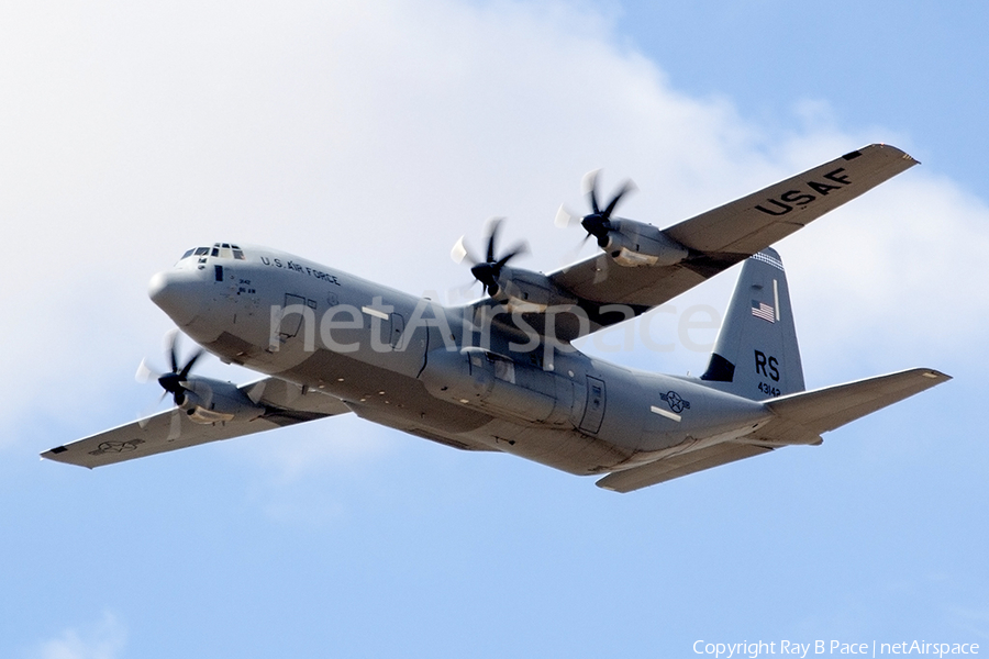 United States Air Force Lockheed Martin C-130J-30 Super Hercules (04-3142) | Photo 282554