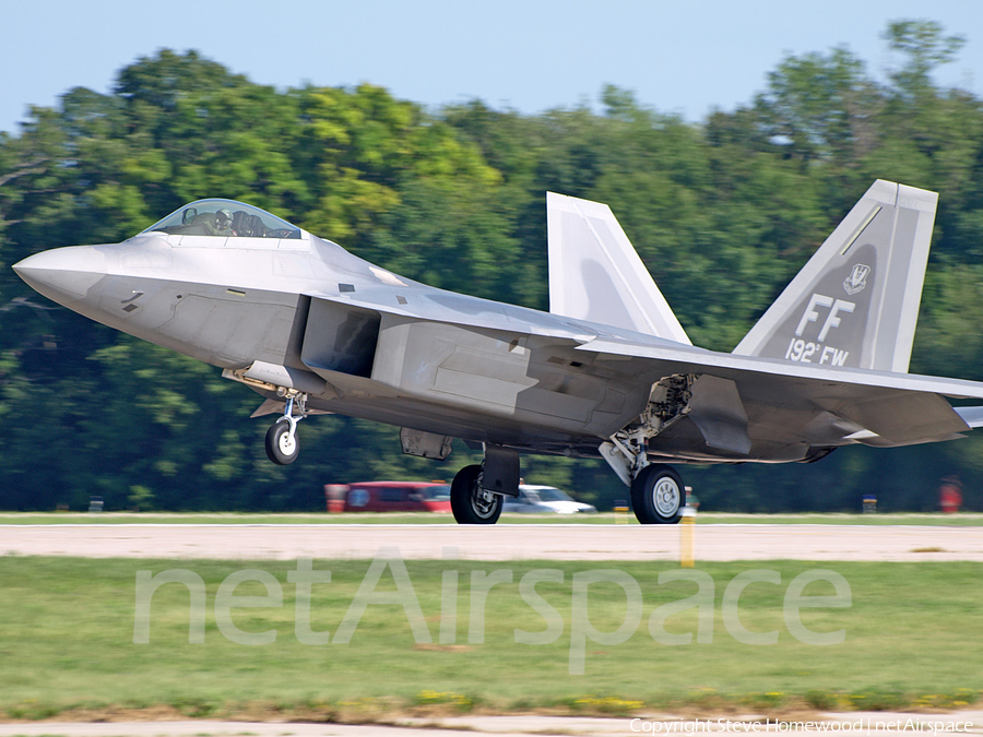 United States Air Force Lockheed Martin / Boeing F-22A Raptor (04-4082) | Photo 51492